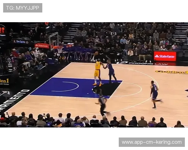 湖人连续打出快攻高潮